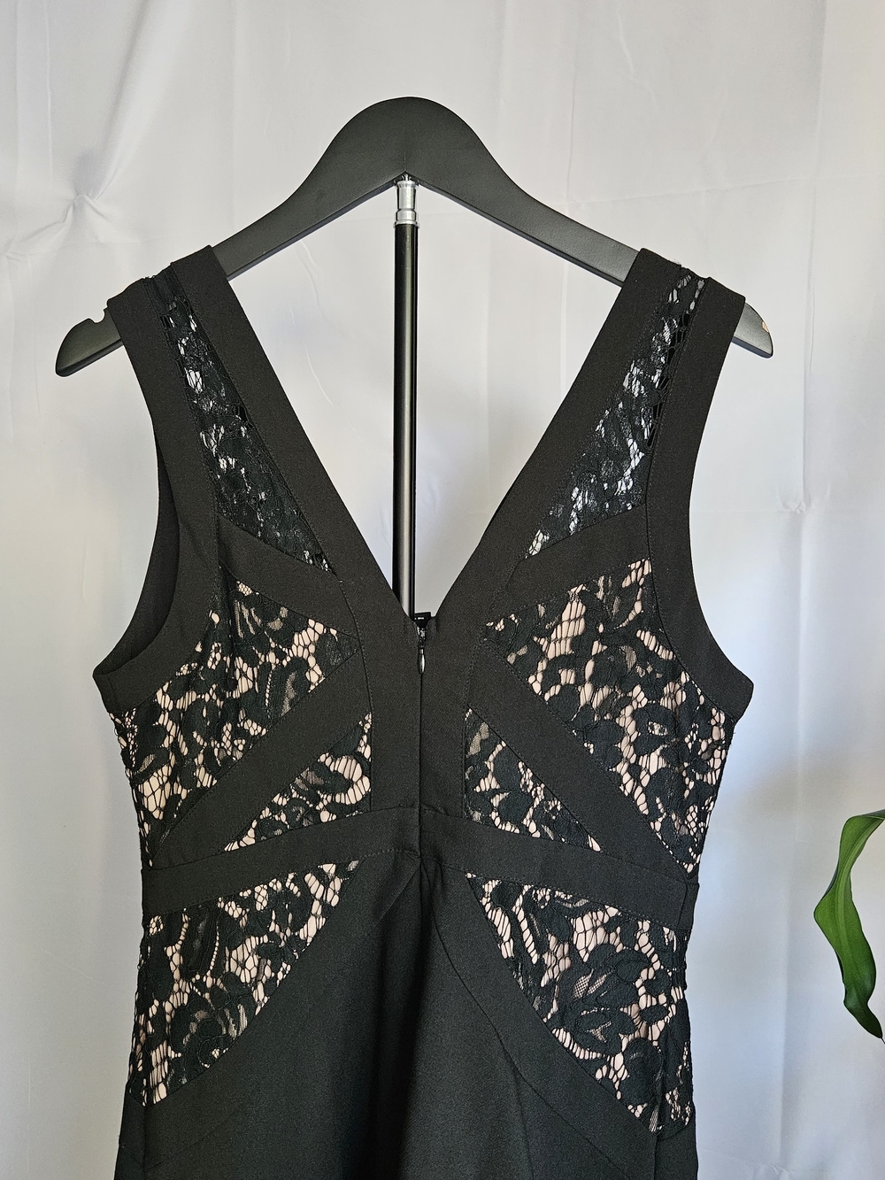 DO+BE Black Lace V-Neck A-Line Mini Dress Size M New With Tags - Picture 7 of 16